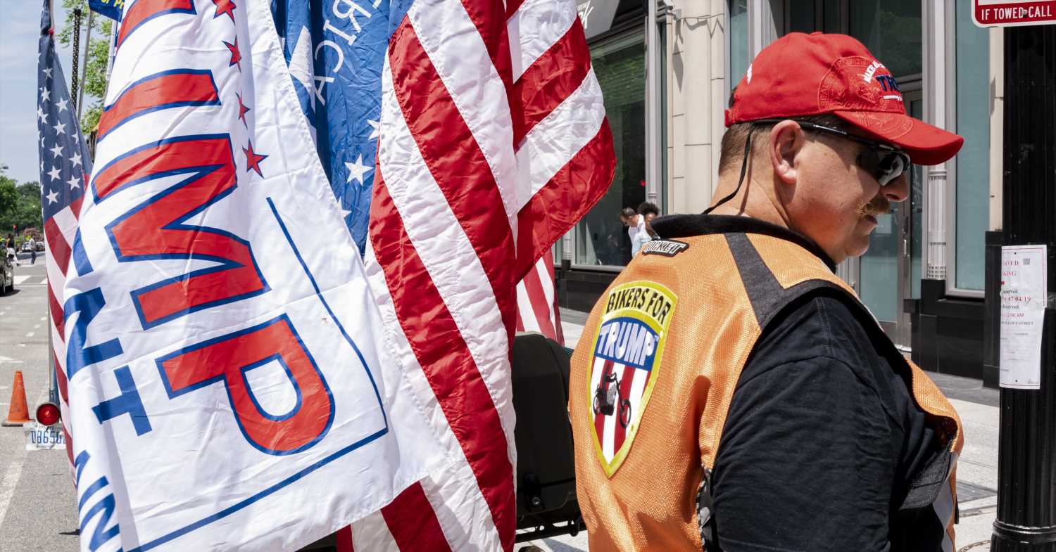 Флаг байкеров. Bikers for Trump.