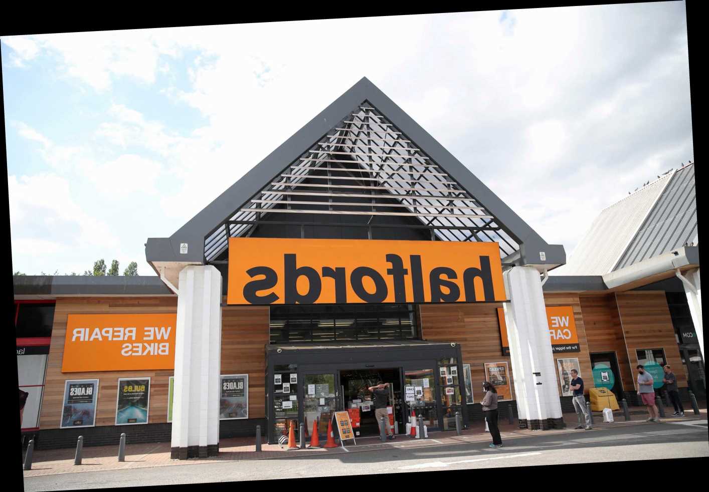 halfords store closures