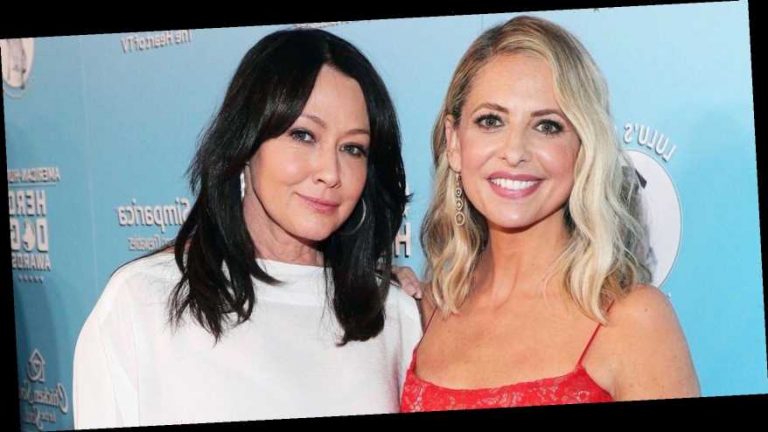 Sarah Michelle Gellar Still Talks To Best Friend Shannen Doherty Every