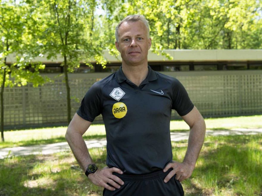 Who Is England Vs Sweden Referee Bjorn Kuipers And How Many World Cups Has Dutch Ref Been At Showcelnews Com