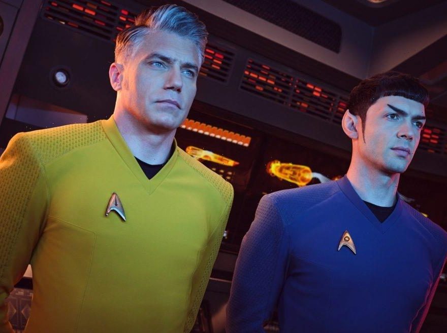 Star Trek: Strange New Worlds Stars Anson Mount, Ethan Peck Boldly Go 