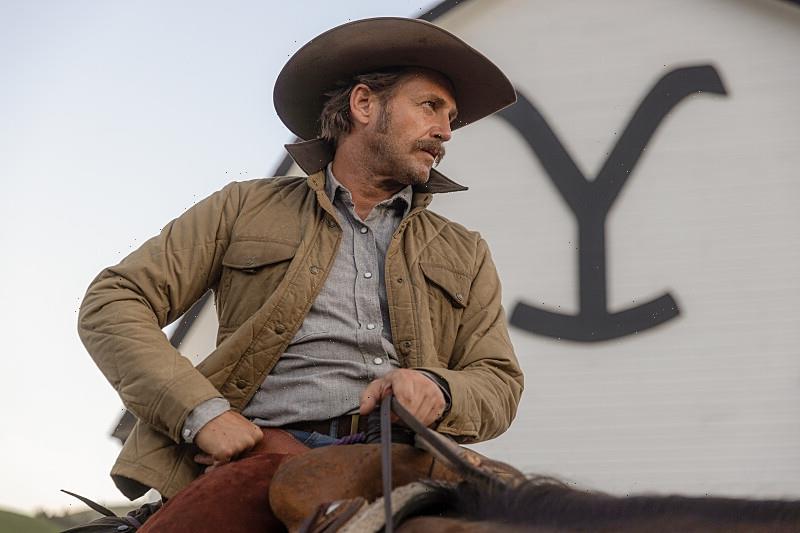 ‘Yellowstone’: Josh Lucas On Playing Younger John Dutton And the Role ...